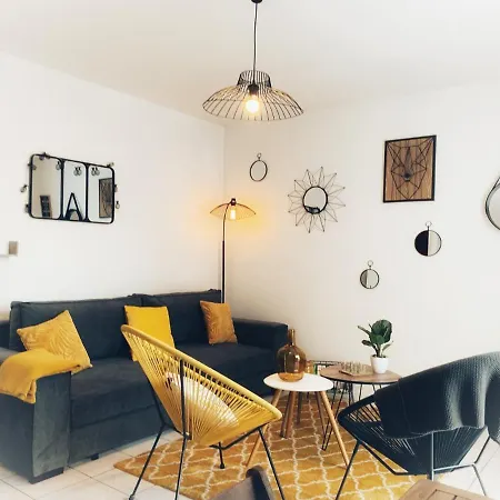 Studio Bis 32m2 Au Calme Situe Au Centre De Διαμέρισμα *