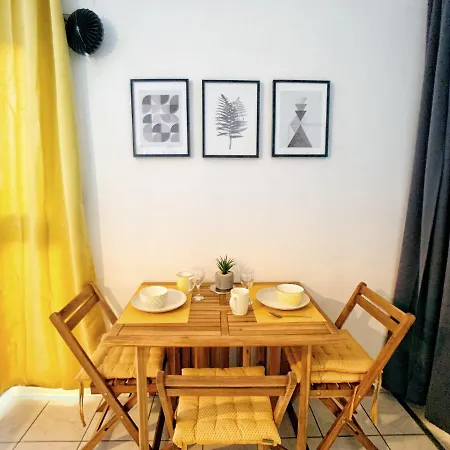 Studio Bis 32m2 Au Calme Situe Au Centre De Βαν